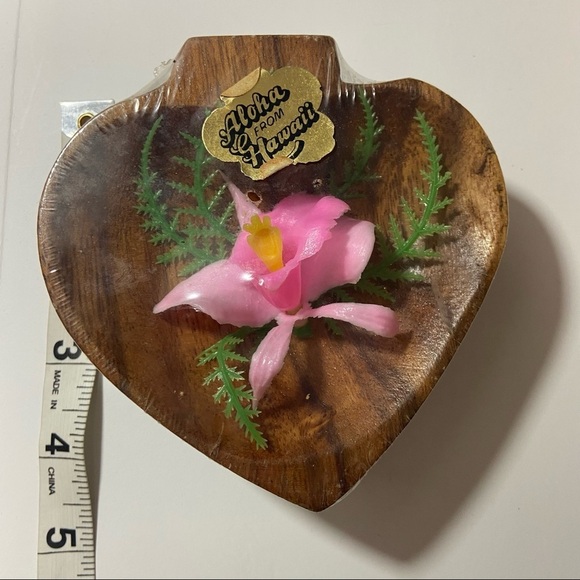 Vtg Hawaiian souvenir wooden trinket bowl - Picture 4 of 4